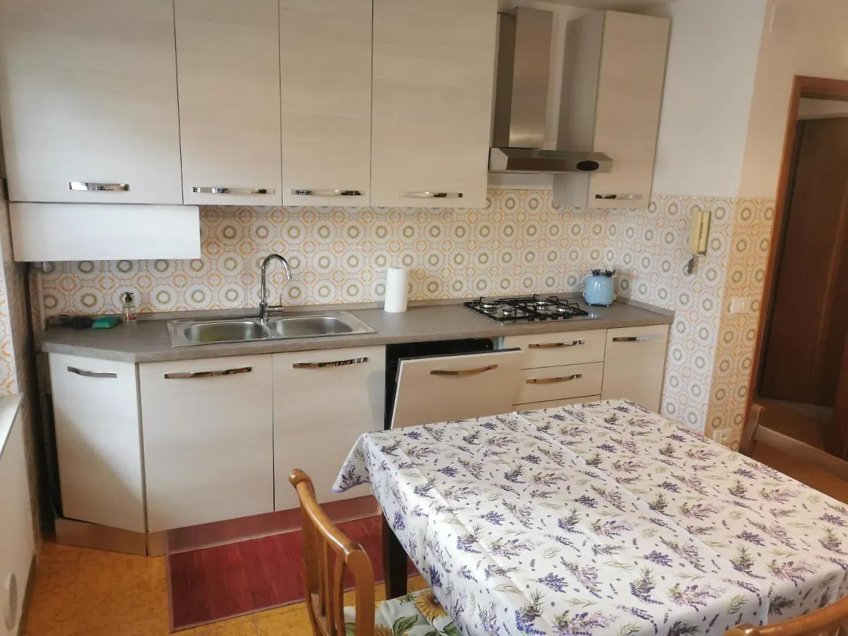 Spazioso E Completo Appartamento Con 3 Camere, Doppi Servizi, Fino A 8 Posti Letto Pedavena